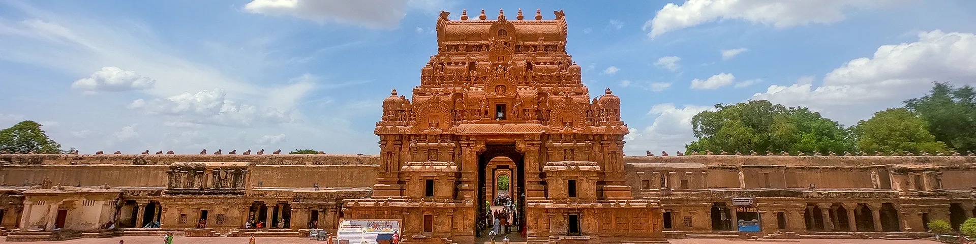 Brihadeeswara Temple Tour