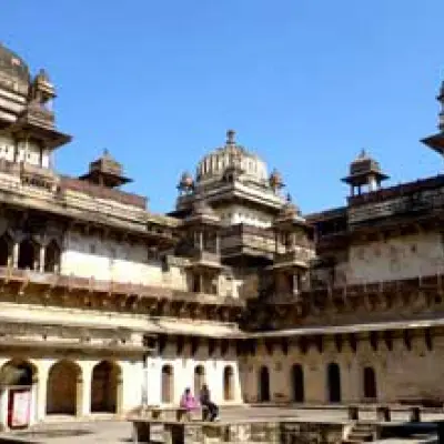 Orchha Fort