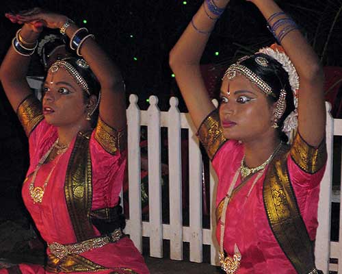 Tanjore Traditional Dancers