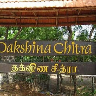 One Day Tour to Dakshinachitra and Mamallapuram from Chennai 