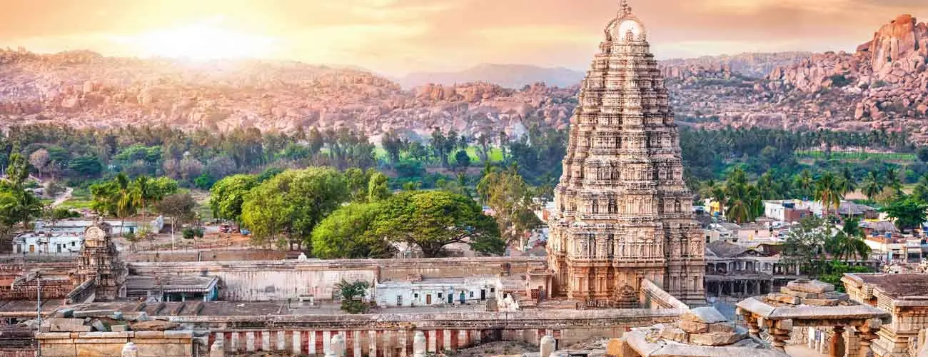 Temples In Karnataka - Timings, History & Darshan Guide | Indianpanorama