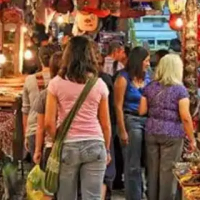 Shirdi –drive back to Mumbai - evening shopping in Mumbai