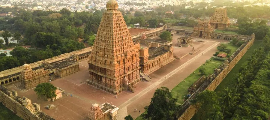 Brihadeeswarar Temple Thanjavur