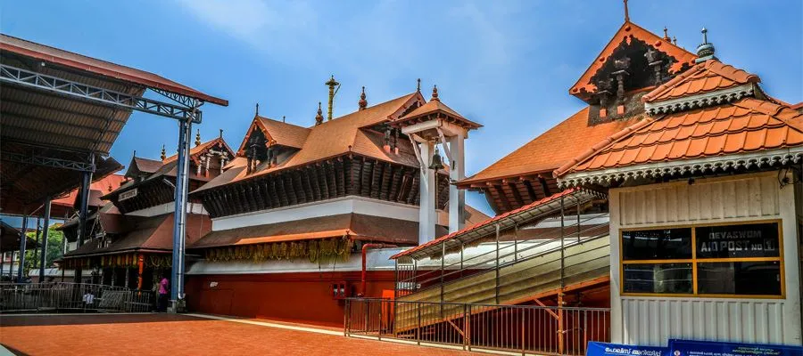 Guruvayur Sri Krishna Temple