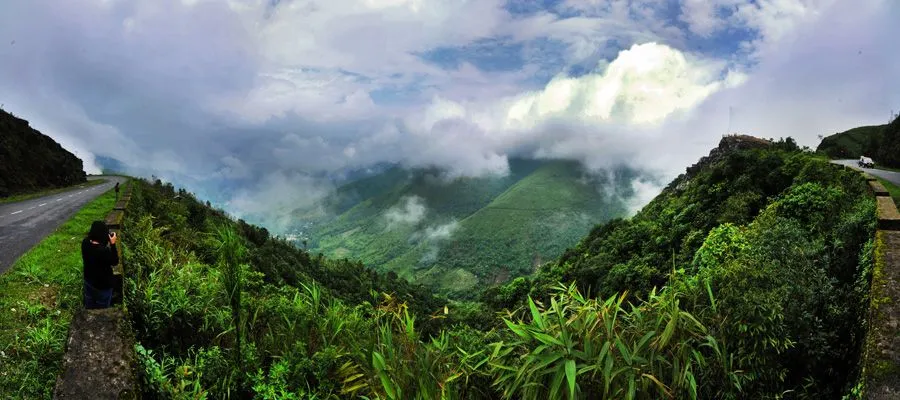 why Mawsynram Receives Highest Rainfall | Indian Panorama