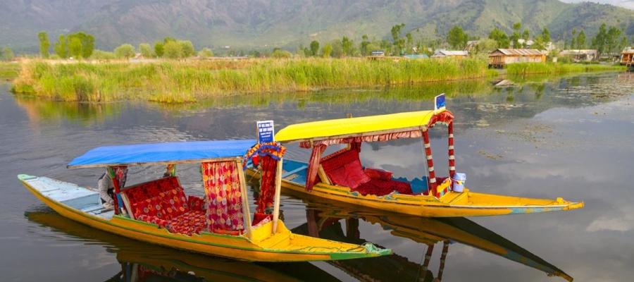 The houseboats in Kashmir are trending: Must Try | Indian Panorama