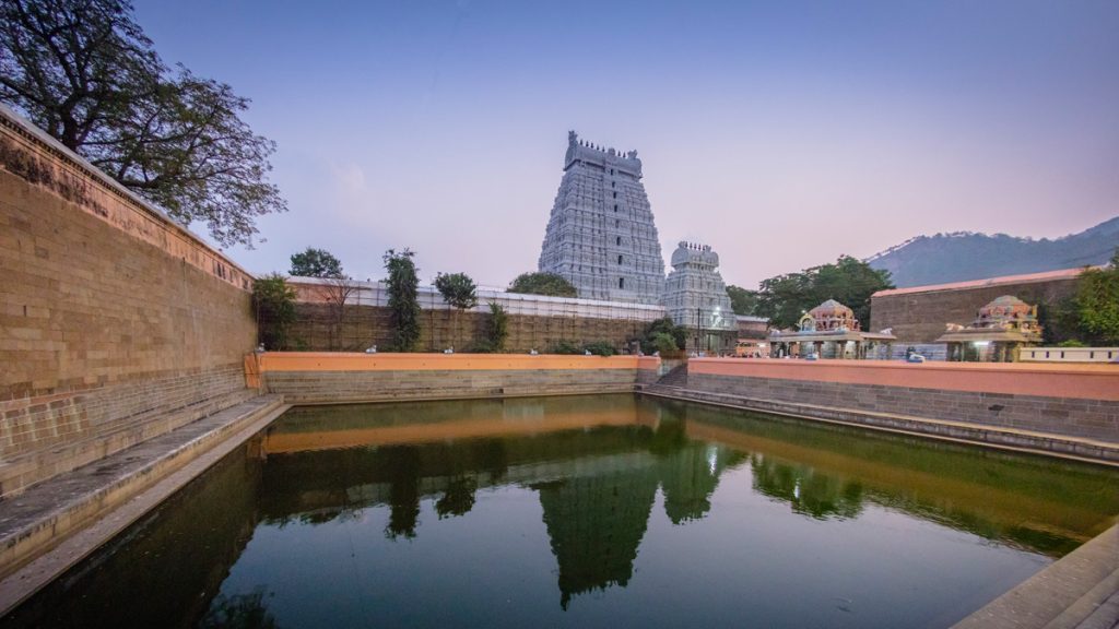 A picturesque view of Arunachaleswara Temple at Tiruvannamalai in the state of Tamil Nadu.